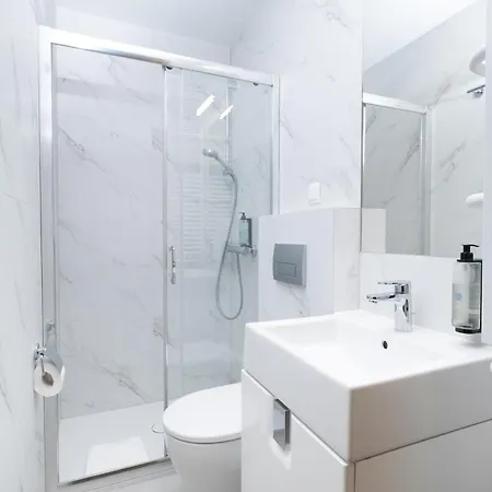 Rzemieslnik Otel 3*