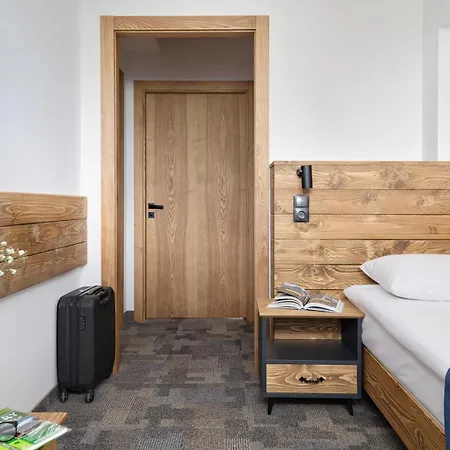 Rzemieslnik Otel 3*